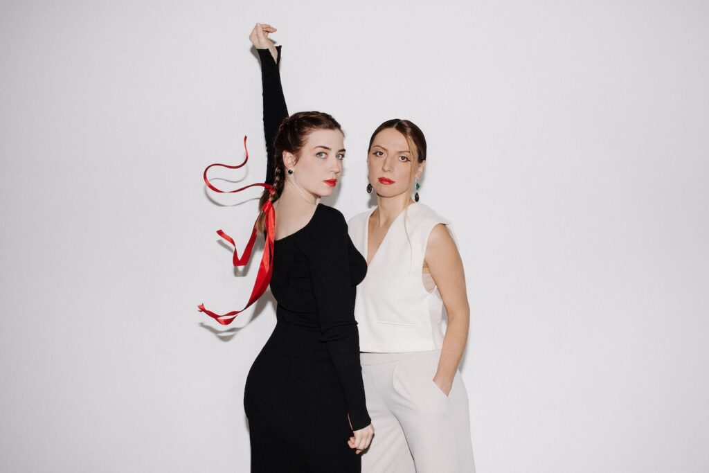 Tatiana Nova & Julia Perminova