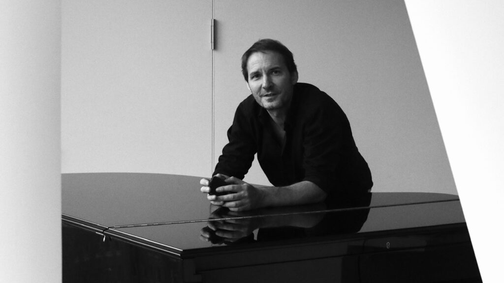 Sven Helbig