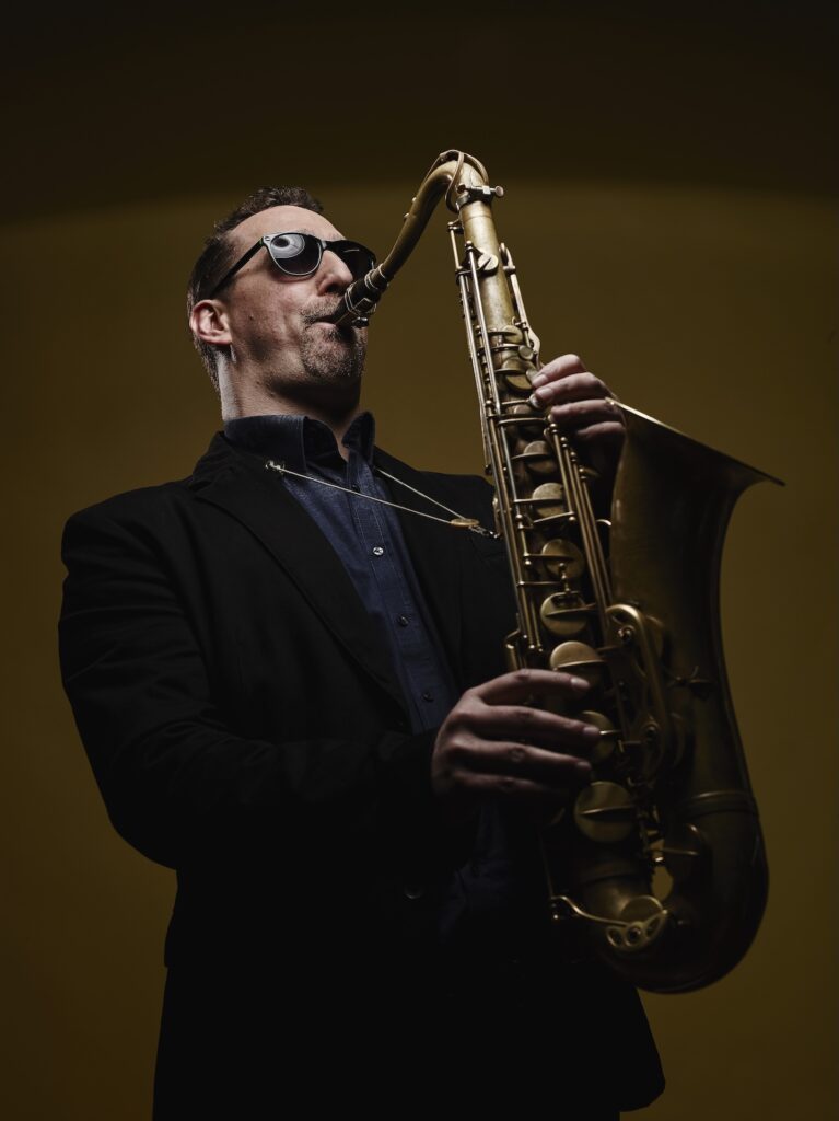 Ondřej Štveráček Band feat. Jesse Simpson
