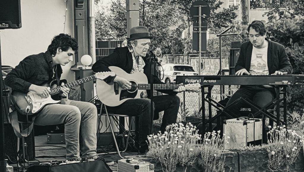 Paul Batto Trio