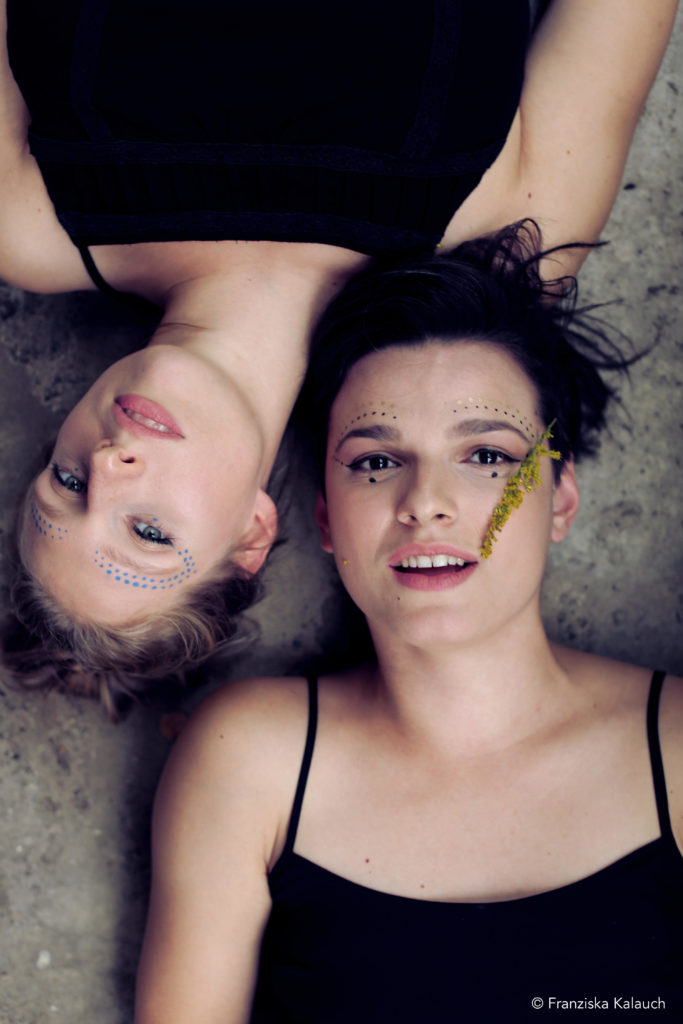 Sophia & Olga Band